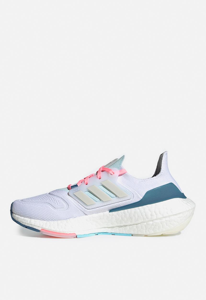 adidas Performance - Ultraboost 22 w - ftwr white/grey one/almost blue