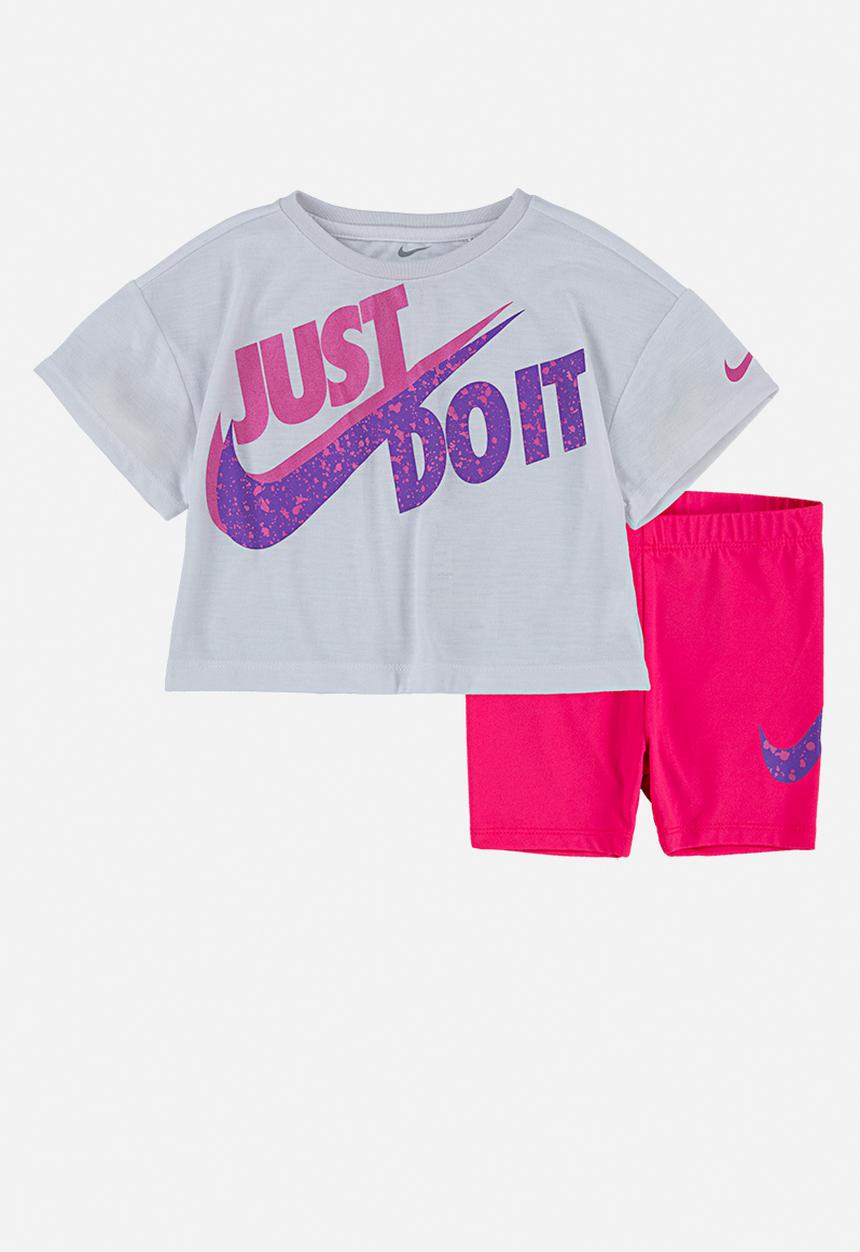 Nike - Nkg boxy tee & bike short set - hyper pink