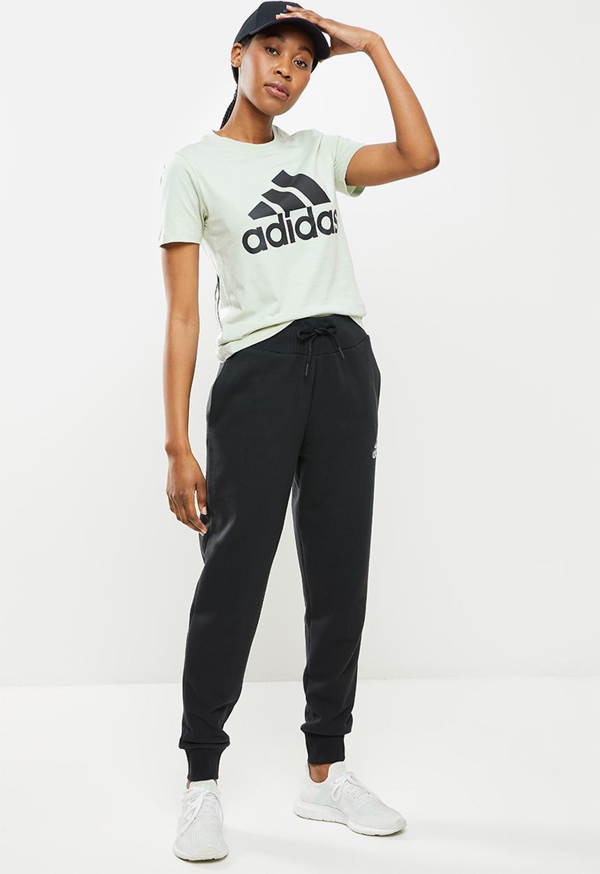 adidas Performance - W blt2 performance short sleeve tee - linen green & black