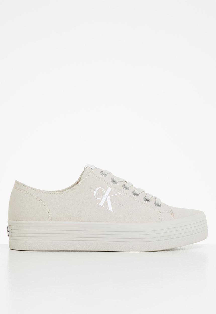 Calvin Klein - Vulcanized flatform laceup co - eggshell
