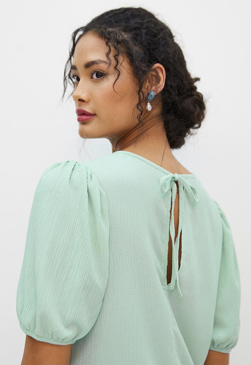 MILLA - Textured puff sleeve boxy top - sage
