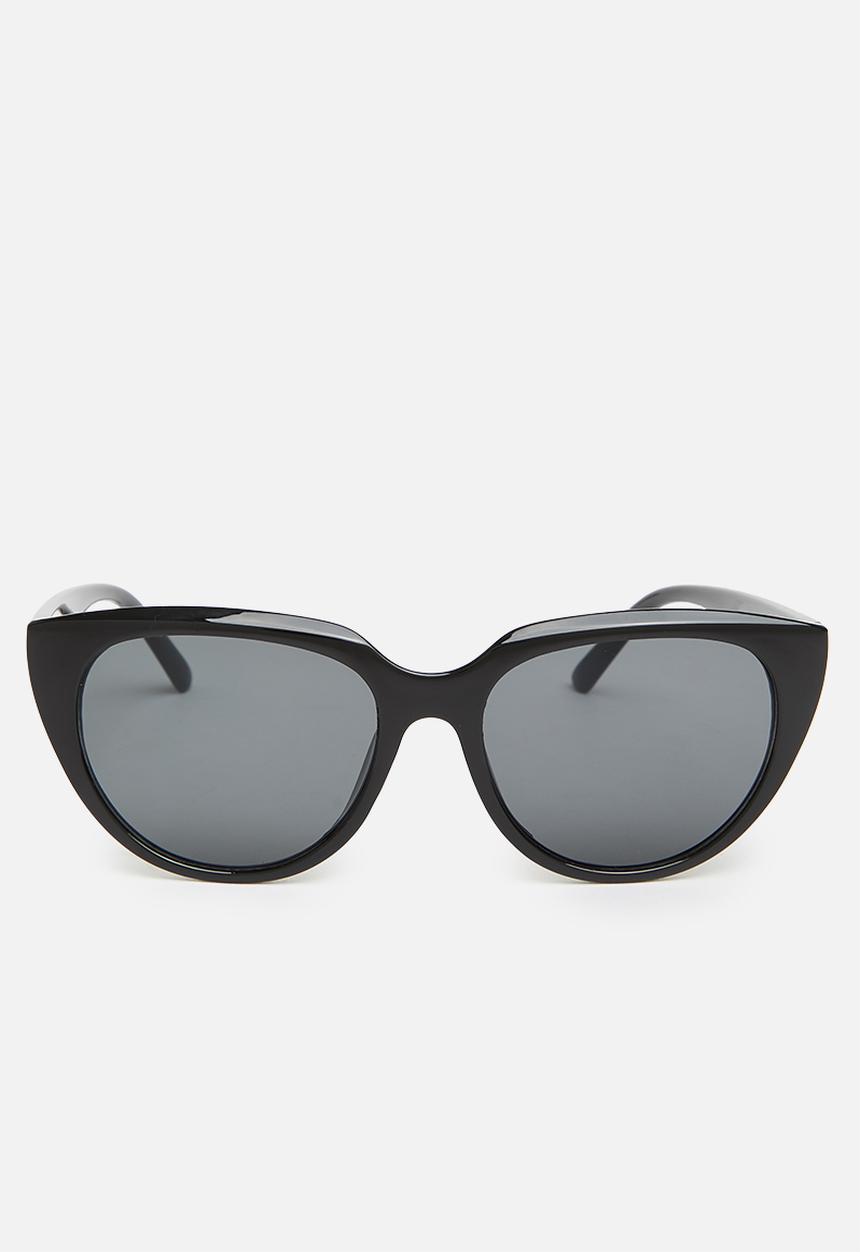 Superbalist - Lizzie cateye sunglasses - black
