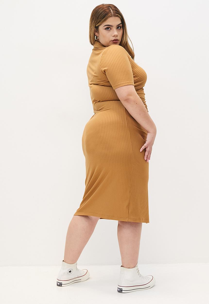 Blake - Ruched button down midi dress - latte