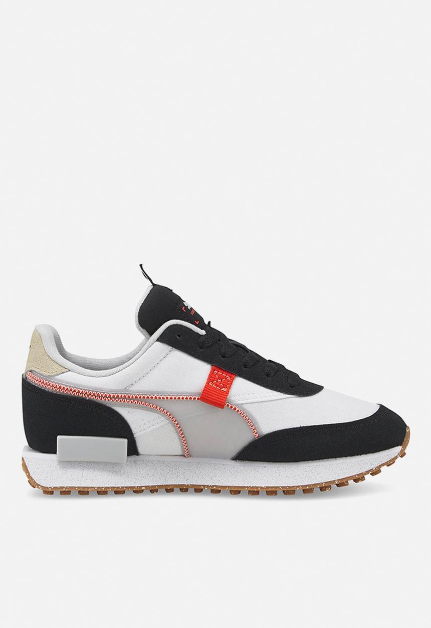 PUMA - Future rider jr - white/black