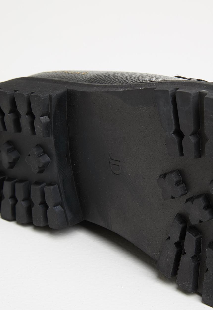 Jonathan D - J penny moc - liquorice