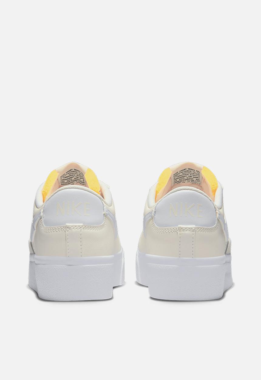 Nike - Nike blazer low platform - sail/white-white-black