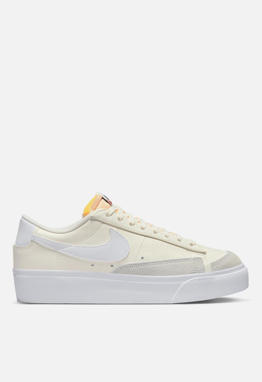 Nike - Nike blazer low platform - sail/white-white-black