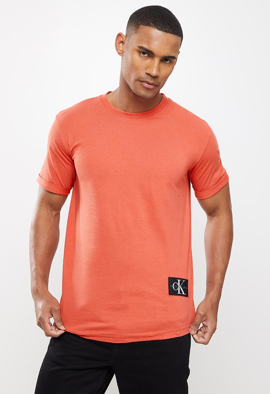 Calvin Klein - Badge turn up sleeve - rhubarb red
