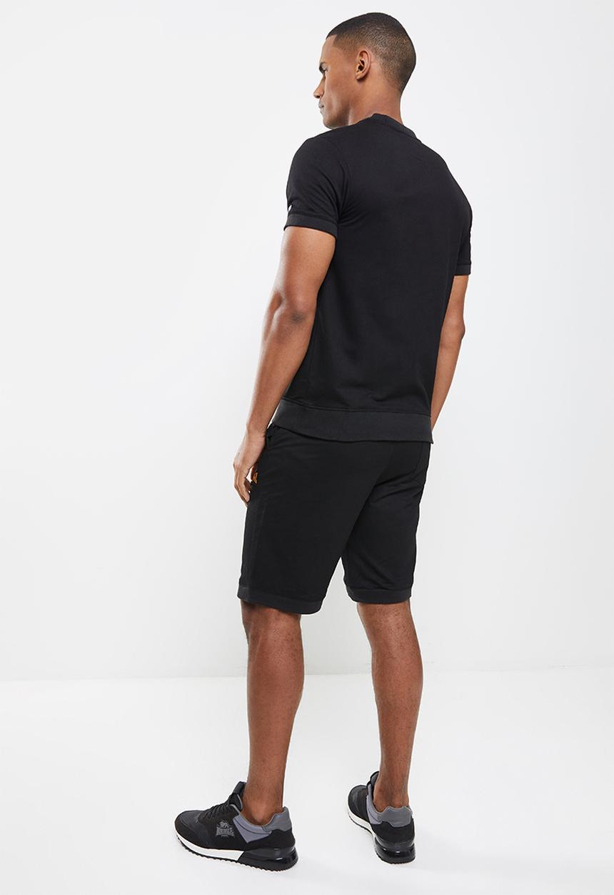 Lonsdale - Shorts & T-shirt set - black & gold