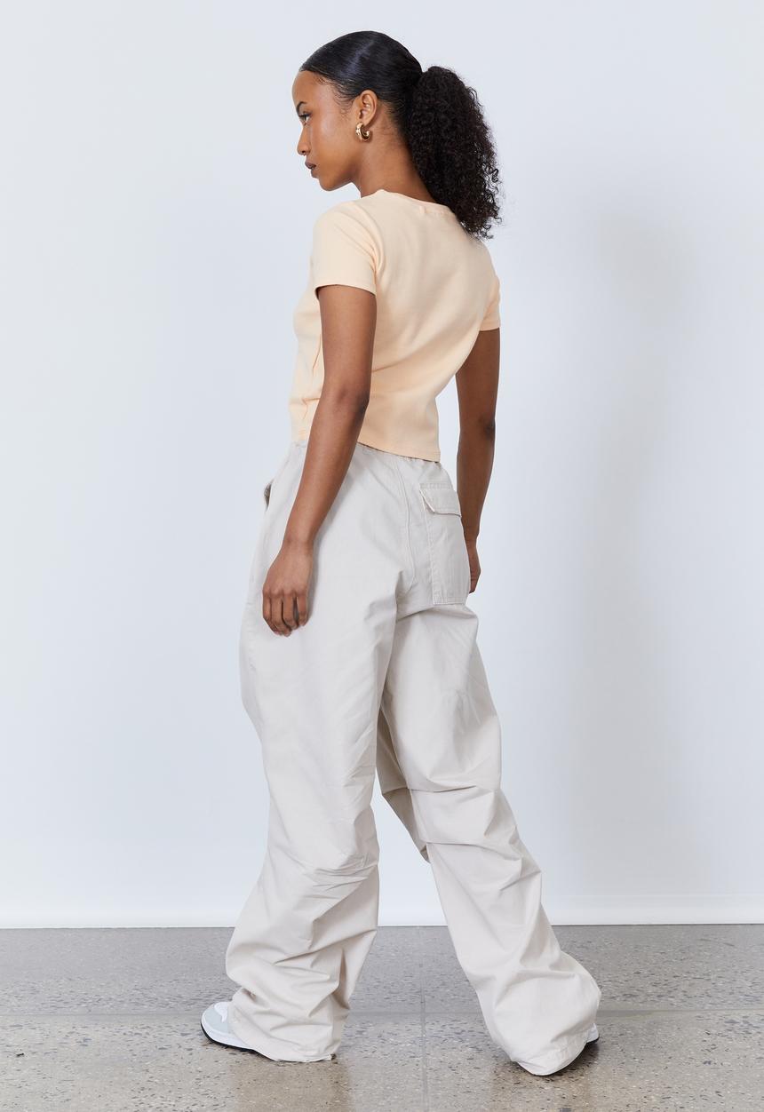 Factorie - Everyday graphic tee - strikers/cream puff