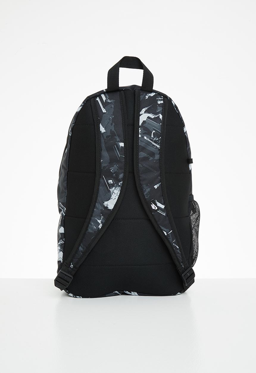 Nike - Nike elemental - black & white 