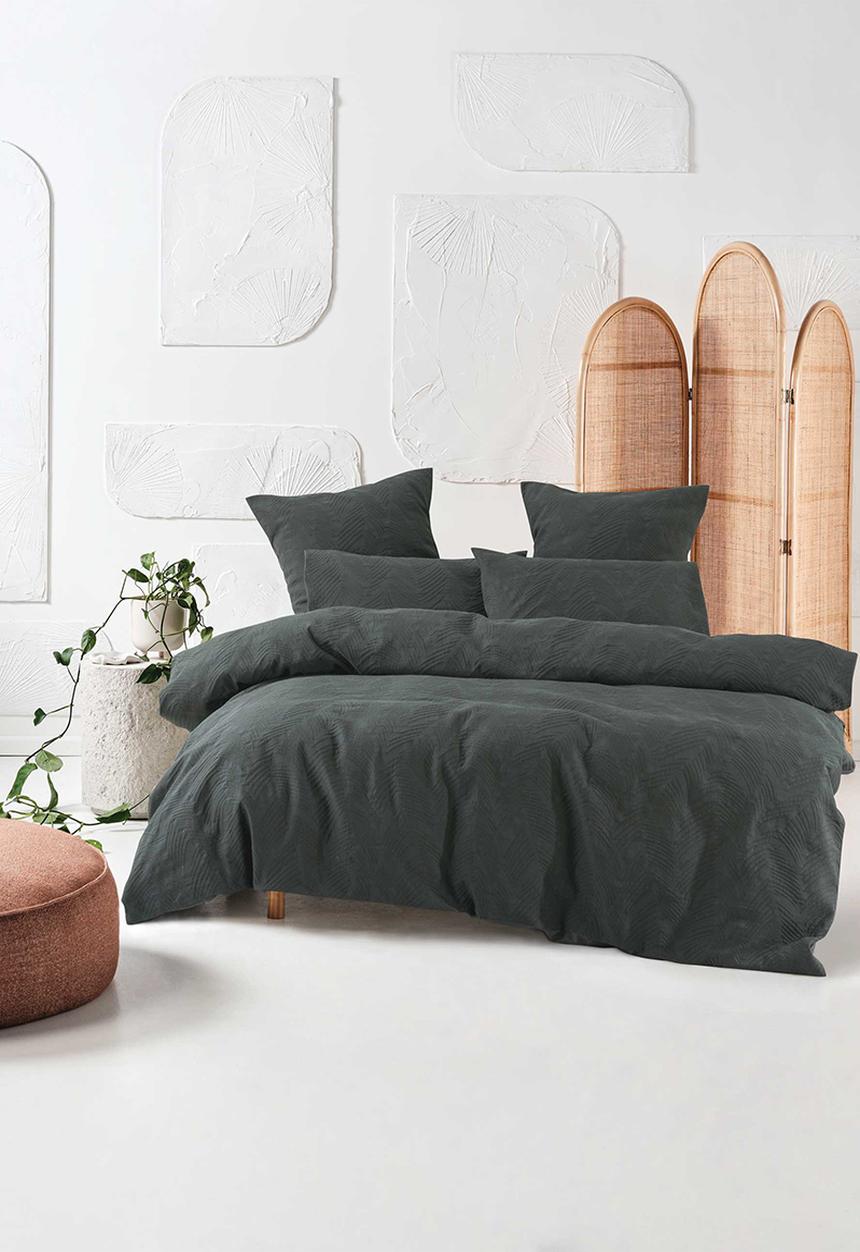 Linen House - Evergreen duvet cover set - foundry