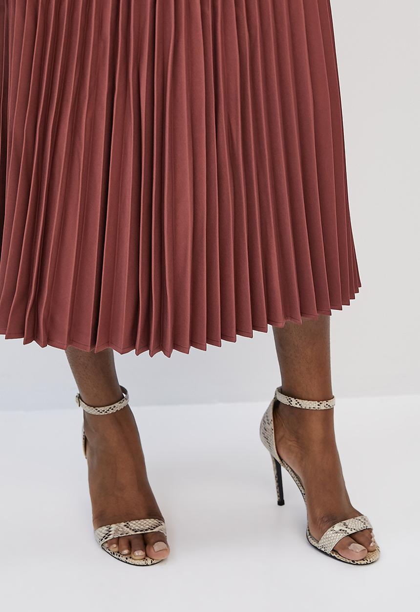 edit - Pleated midaxi skirt - clay