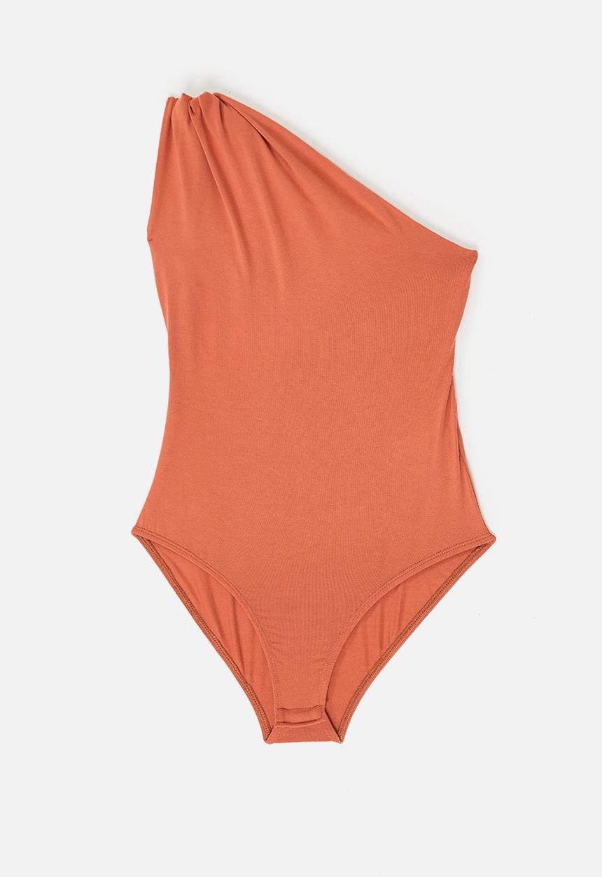 VELVET - Twist shoulder strappy bodysuit -  red ochre