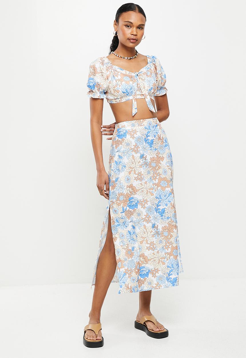 dailyfriday - Puff sleeve top and skirt set - floral