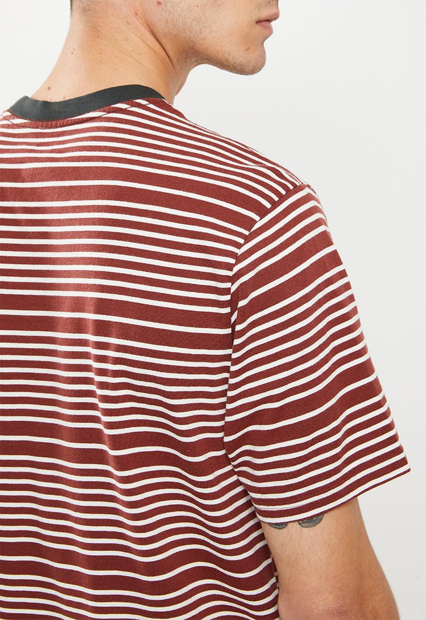 Levi’s® - Relaxed surf logo tee - burgundy