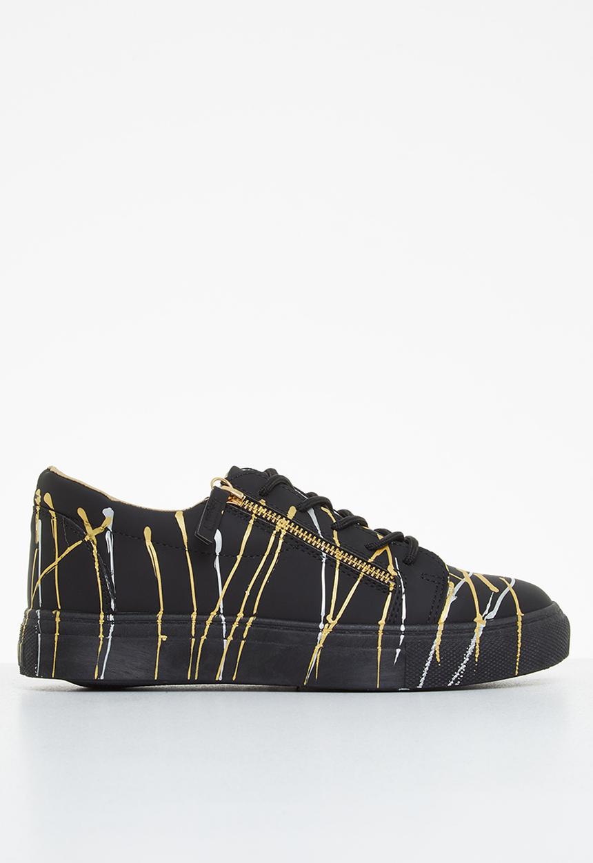 UrbanArt - Hydro 2 nub sneaker - gold & black