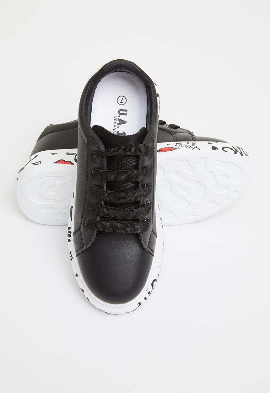 UrbanArt - Hype 6 wax sneaker - black