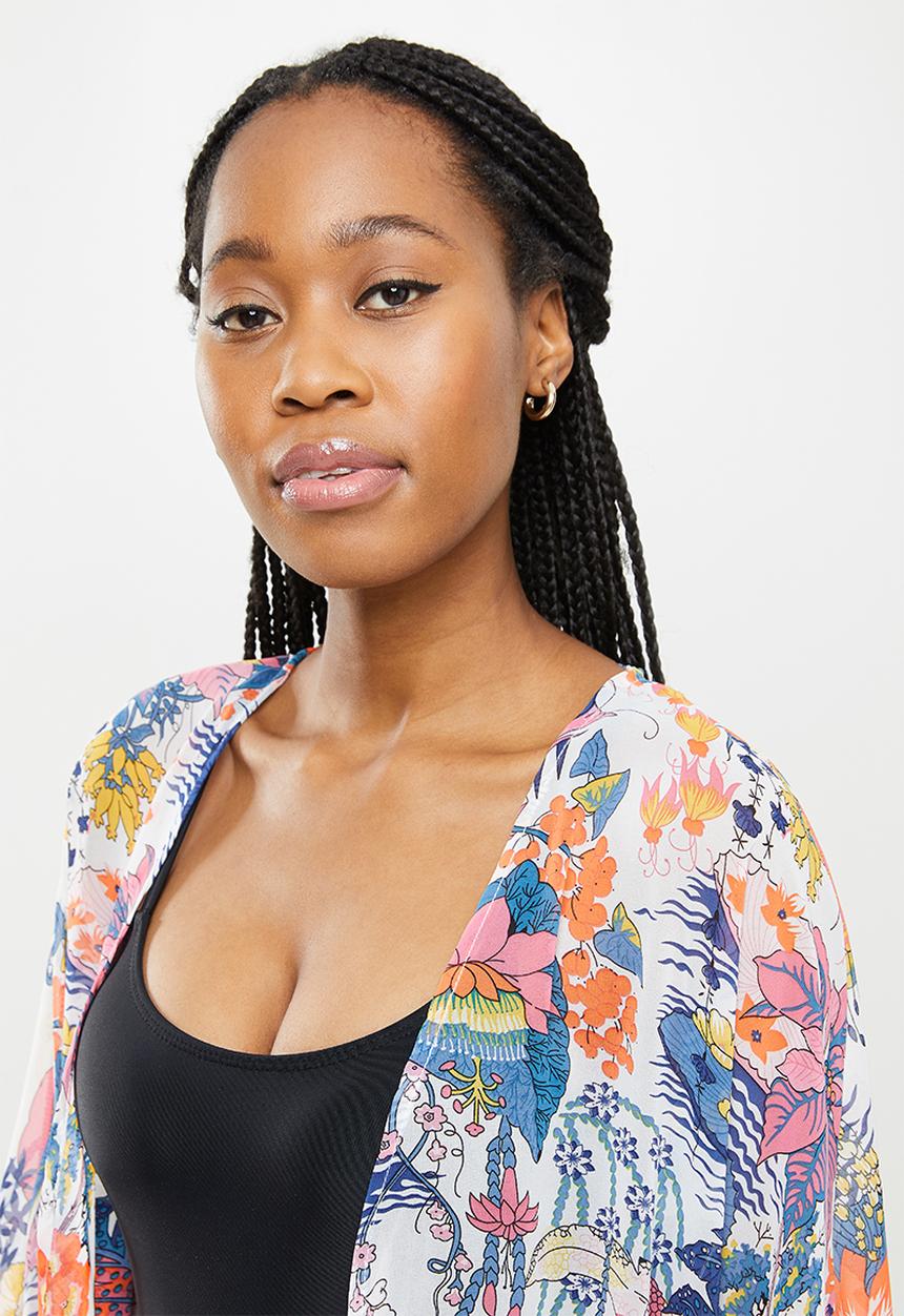 dailyfriday - Short sleeve kaftan - blue based floral