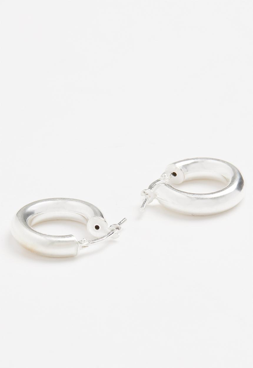 Matter of Fakt - Small classic oasis hoops - silver