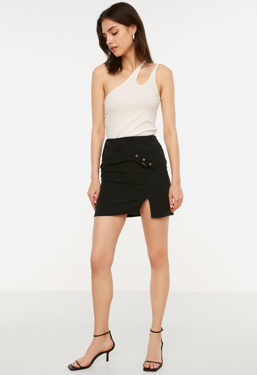 Trendyol - Belted detail skirt - black