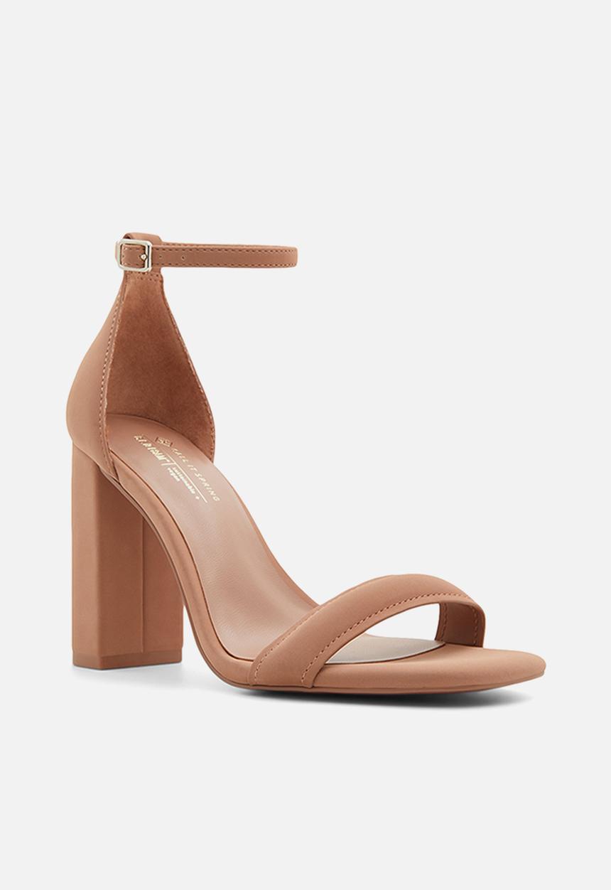 Call It Spring - Katarina block heel - beige