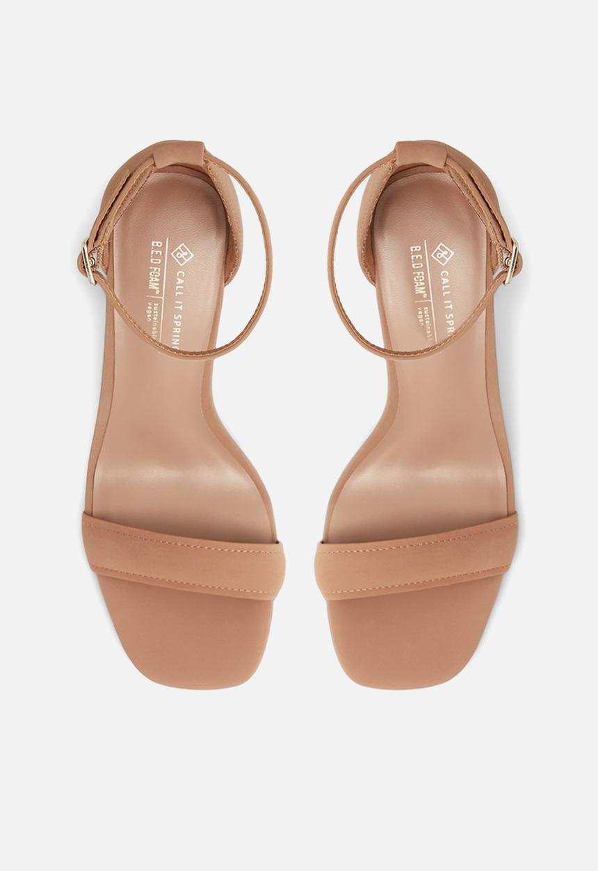 Call It Spring - Katarina block heel - beige