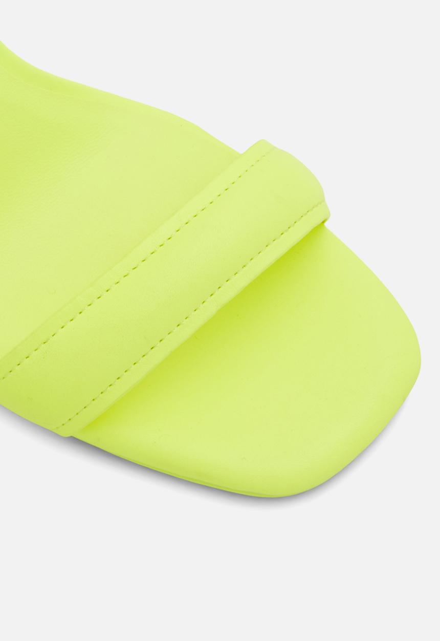 Call It Spring - Katarina block heel - bright green