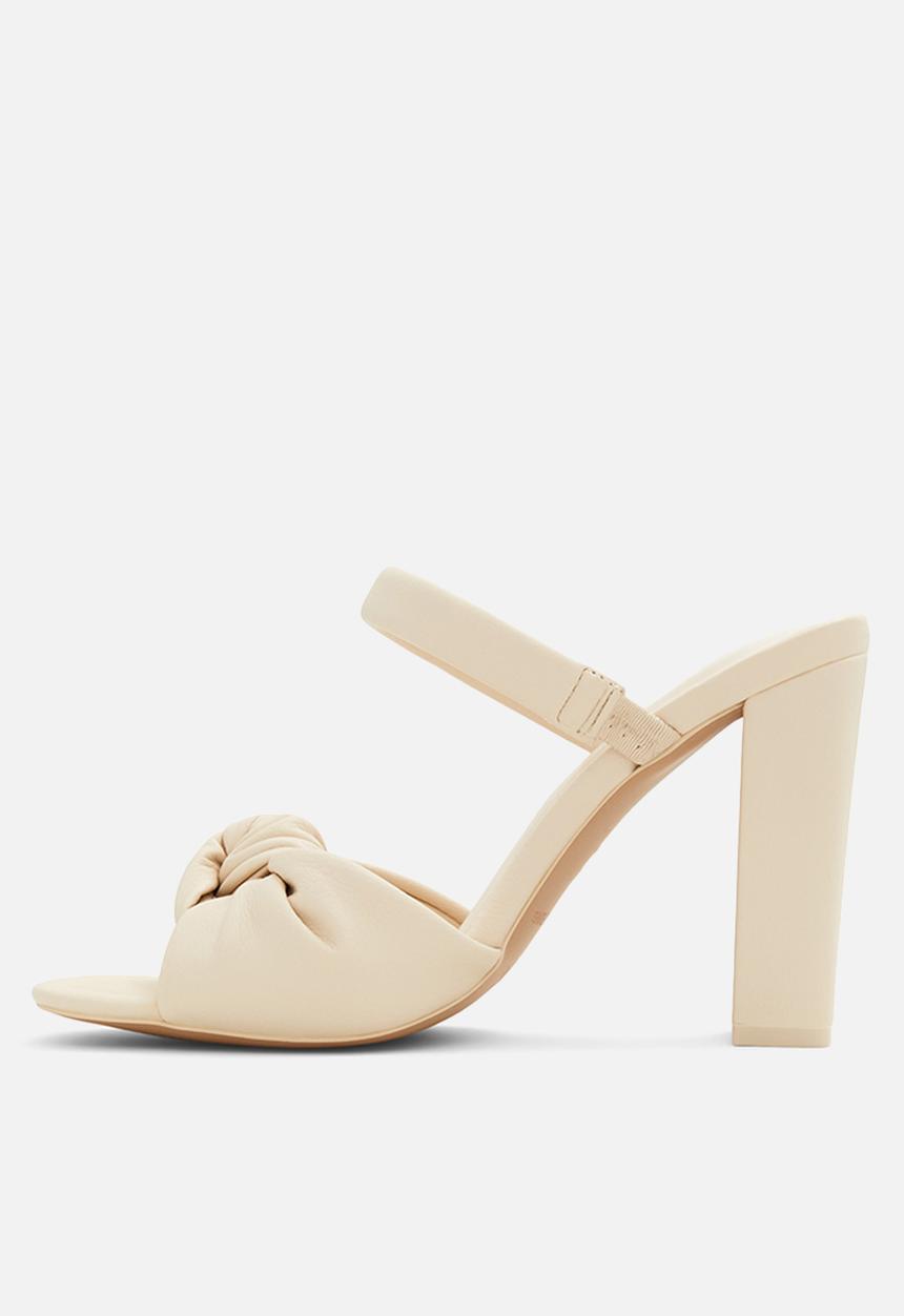 Call It Spring - Rhia block heel - off white