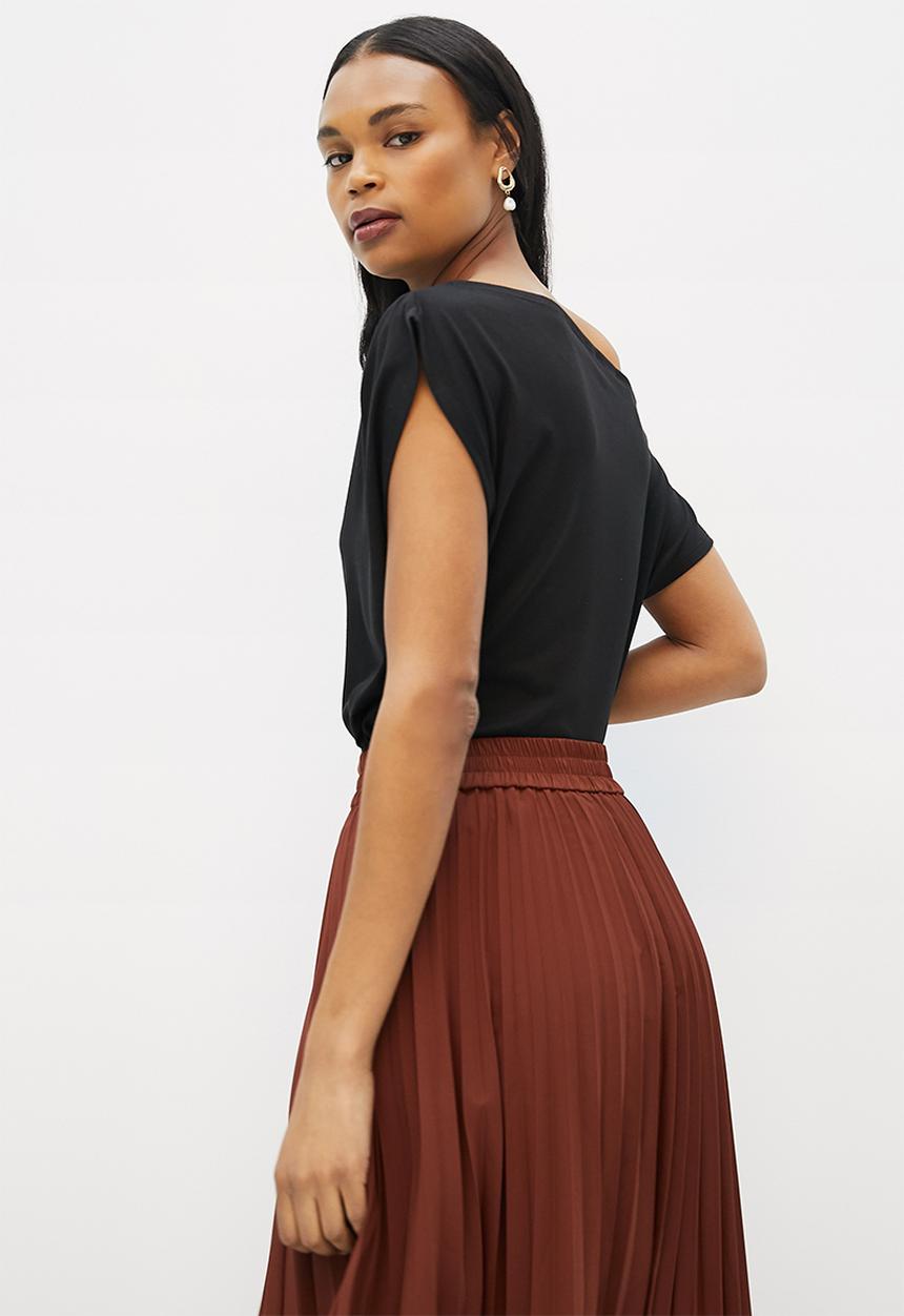 MILLA - Slash neck brushed knit top - black