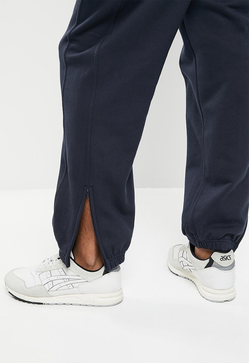 Urban Classics - Sweat pants - navy