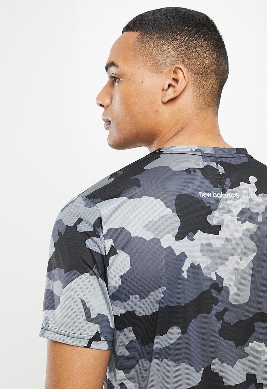 New Balance  - Accelerate short sleeve print - thunder