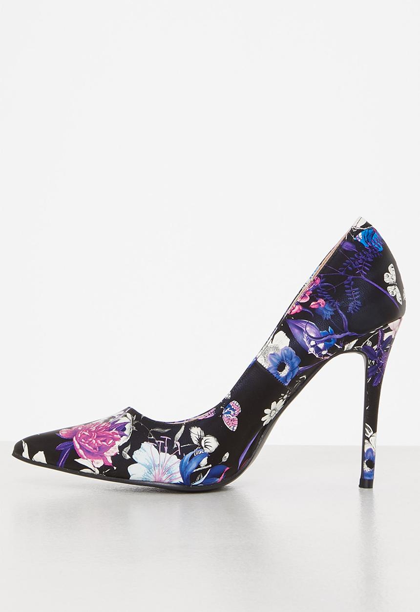 Madison® - Brandy stiletto court heel - black