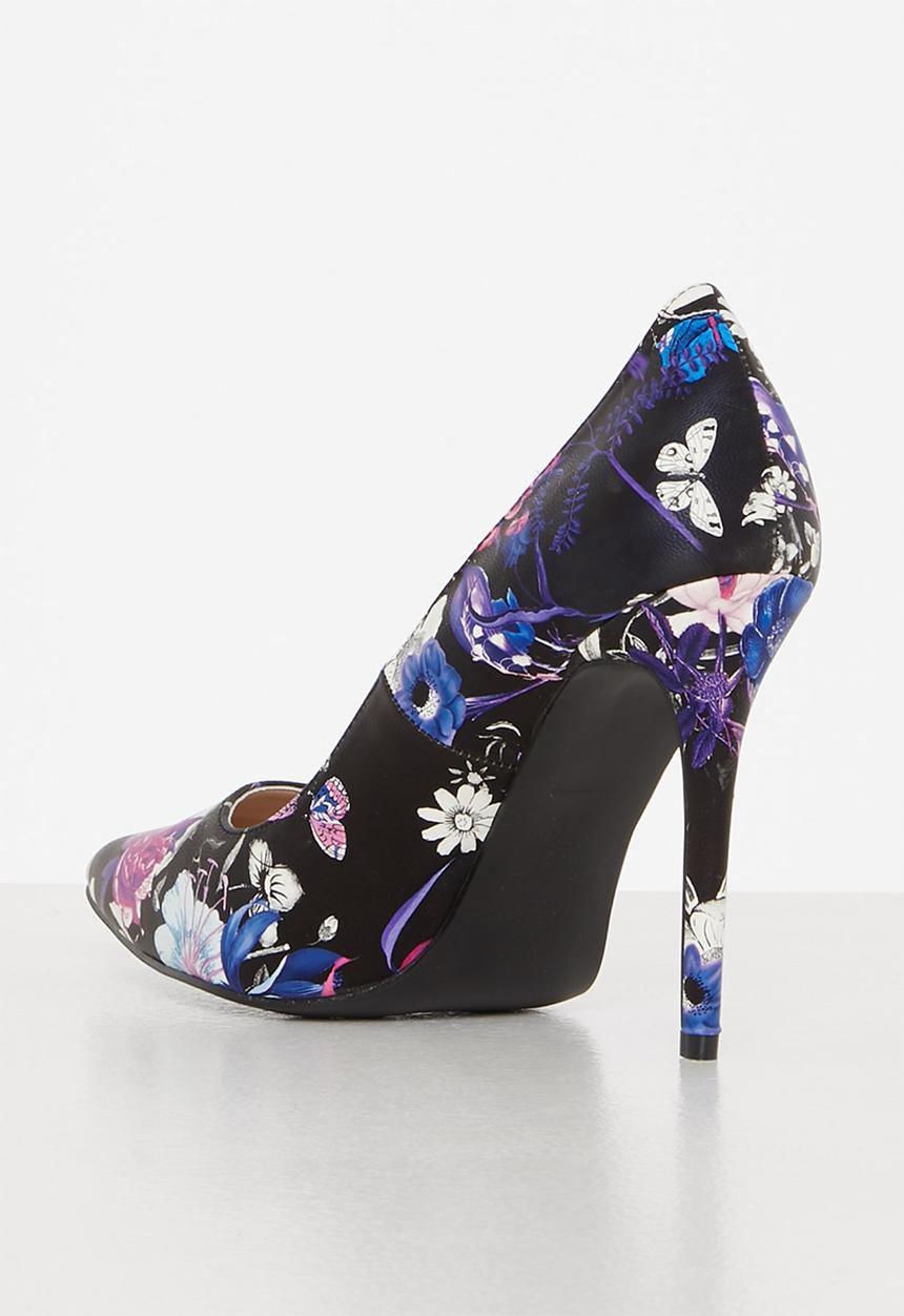 Madison® - Brandy stiletto court heel - black
