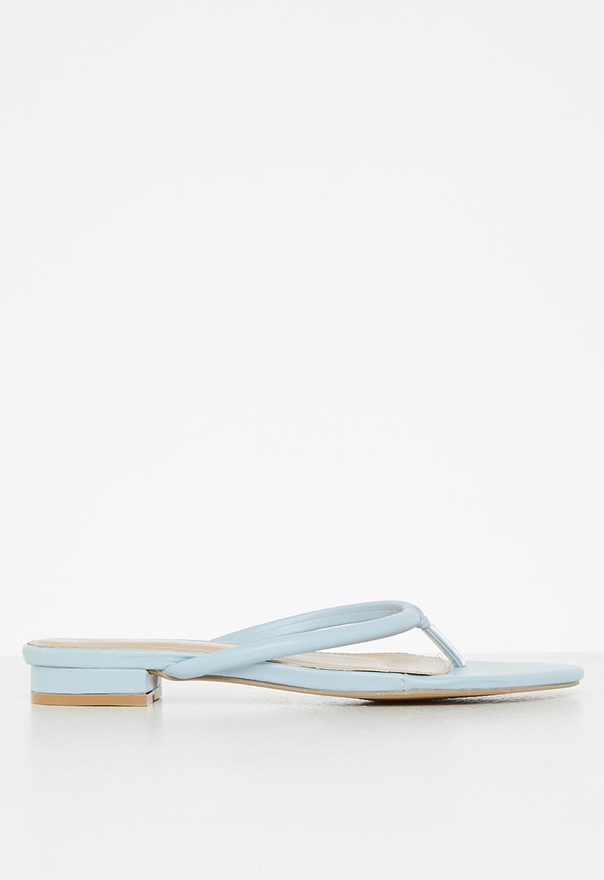 edit - Puffy round toe sandal - blue