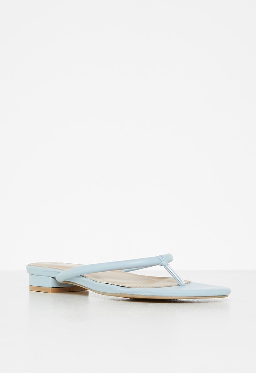 edit - Puffy round toe sandal - blue