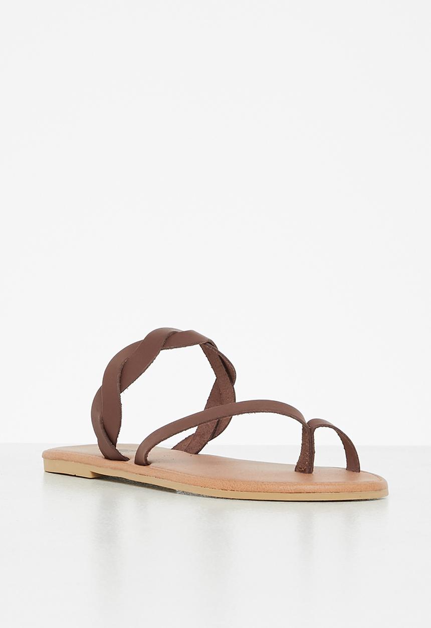 edit - Mika toe post sandal - brown