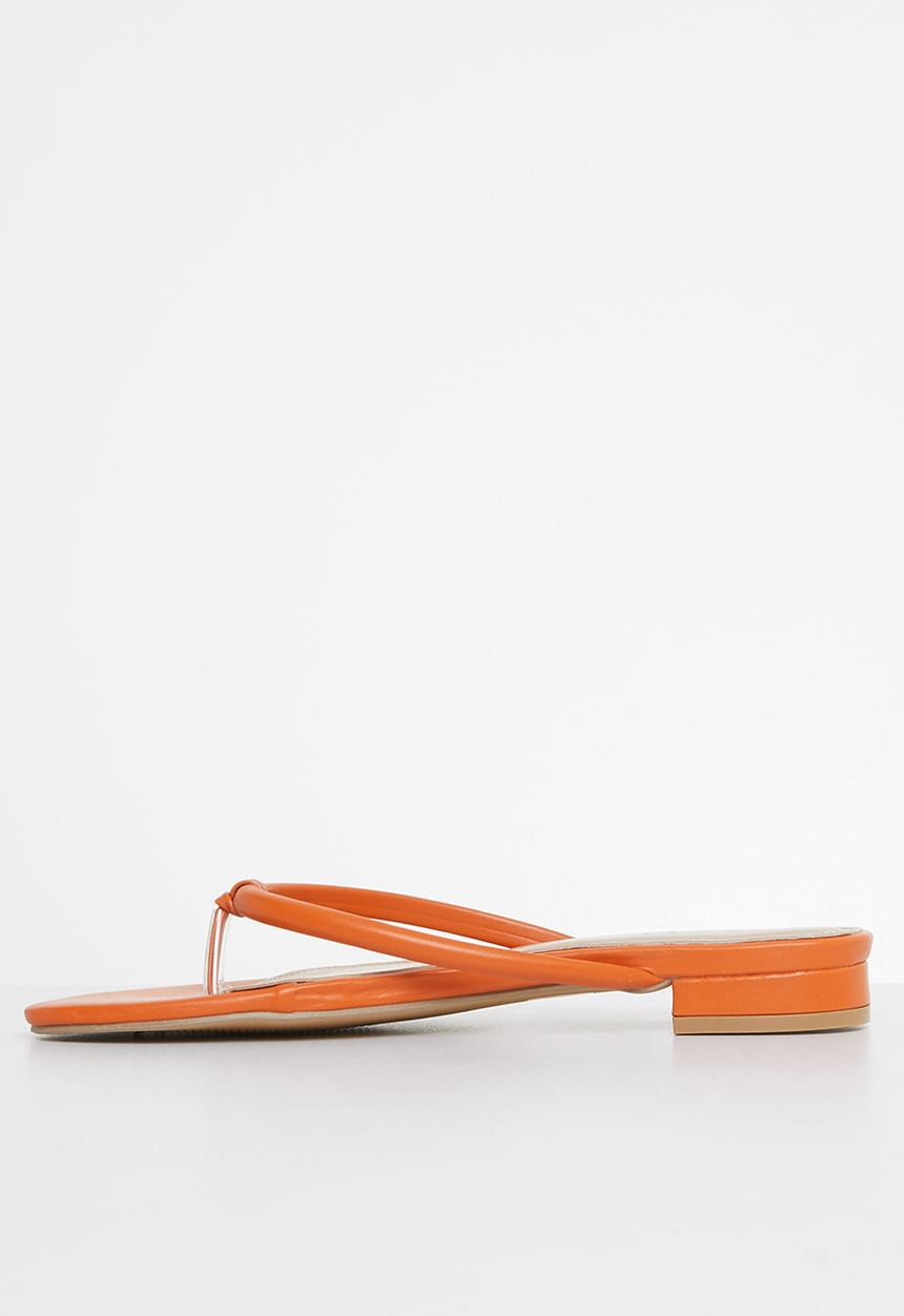 edit - Puffy round toe sandal - orange