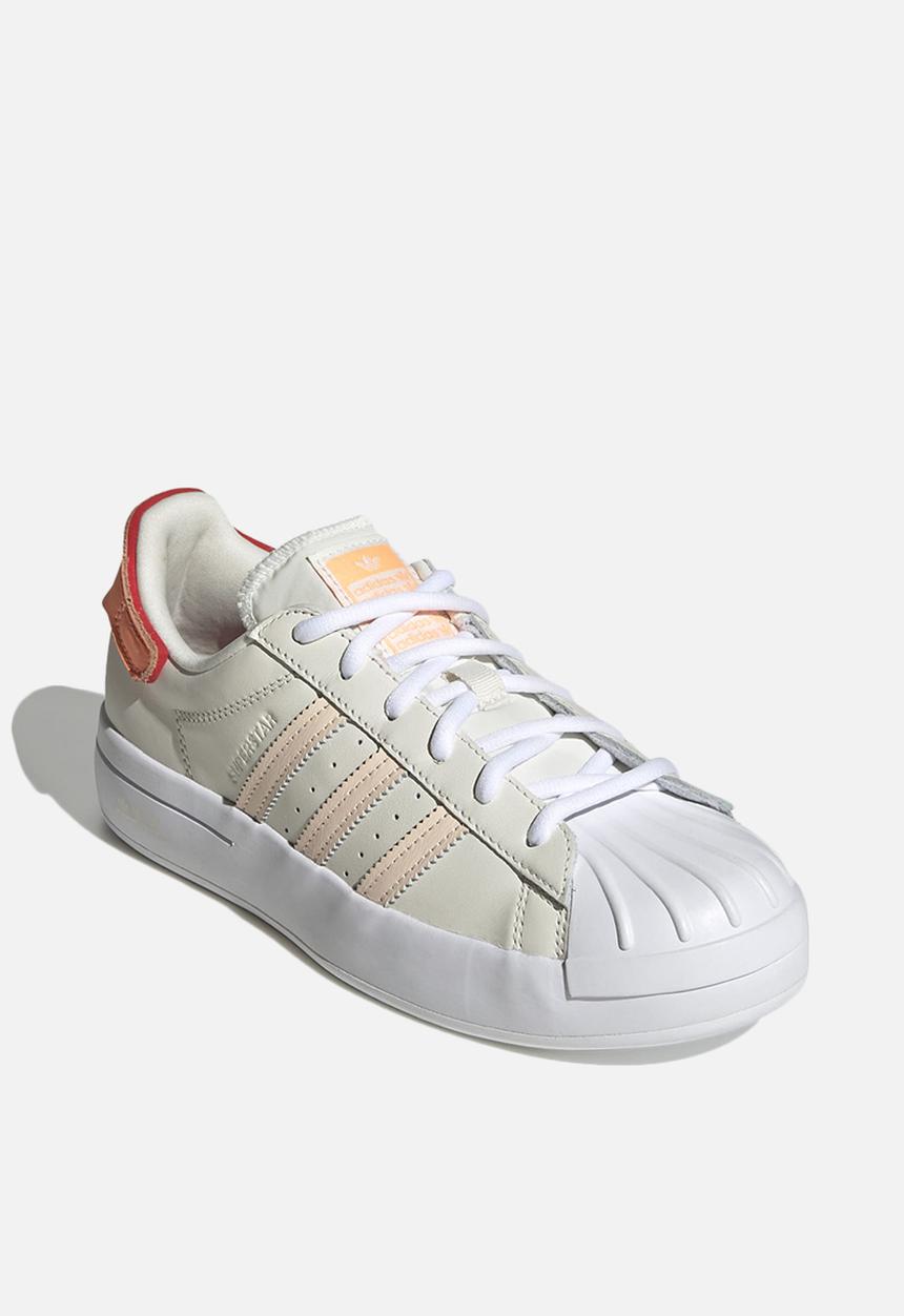 adidas Originals - Superstar ayoon w - off white/ftwr white/bliss orange