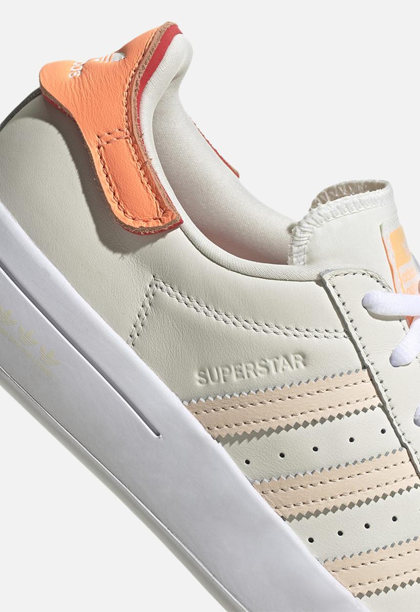 adidas Originals - Superstar ayoon w - off white/ftwr white/bliss orange