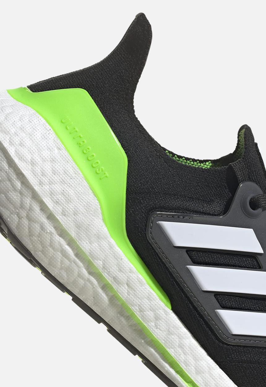 adidas Originals - Ultraboost 22 