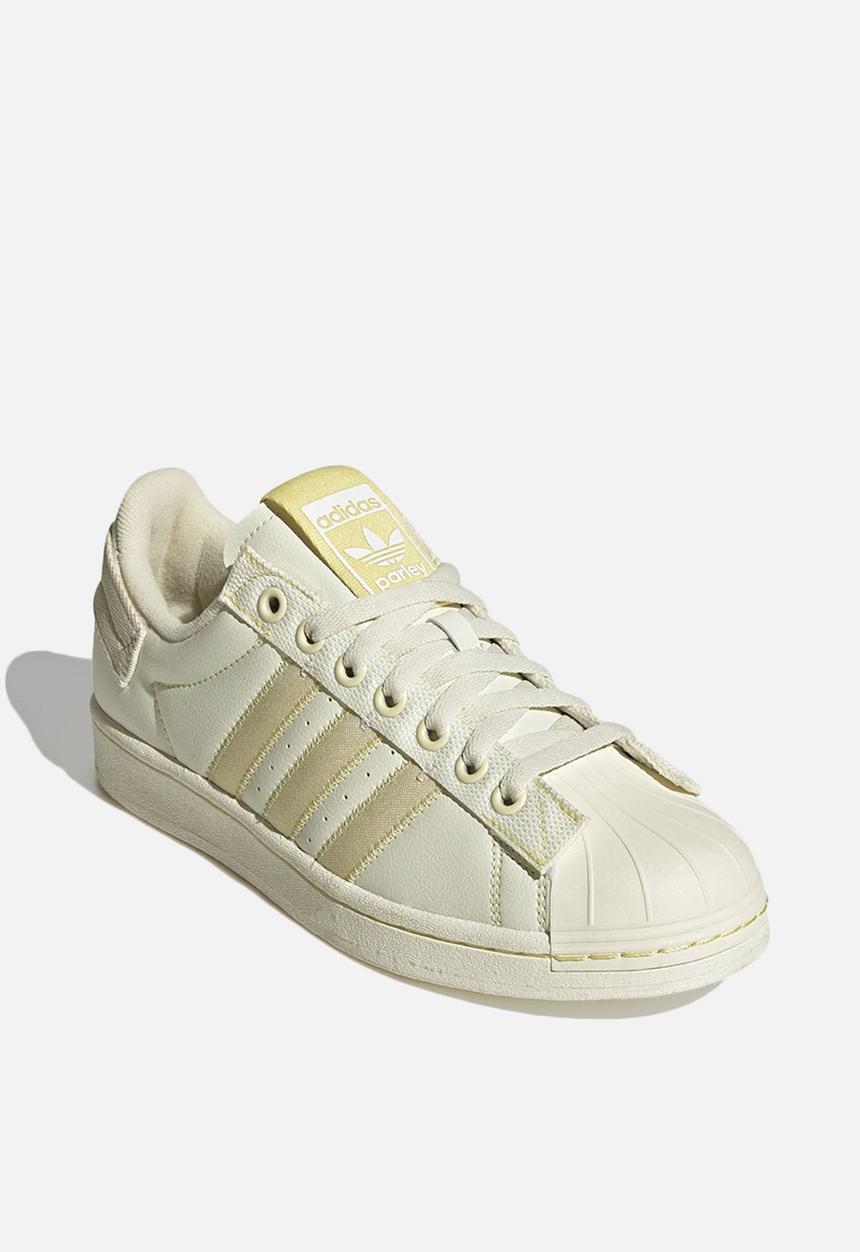 adidas Originals - Superstar parley