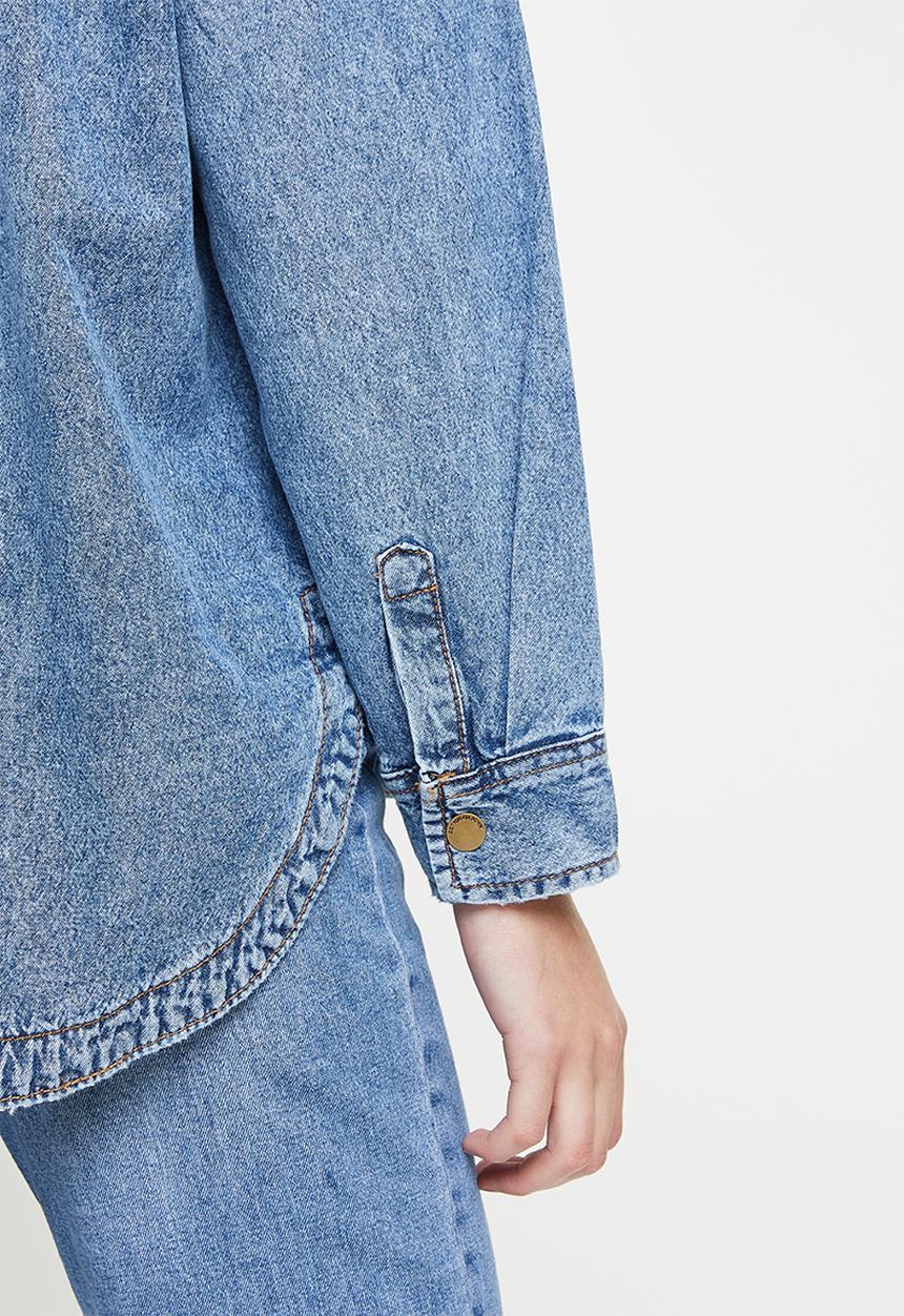 Cotton On - Oversized utility denim shirt - reef blue