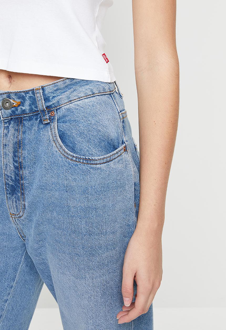 Levi’s® - Graphic ringer mini tee - white