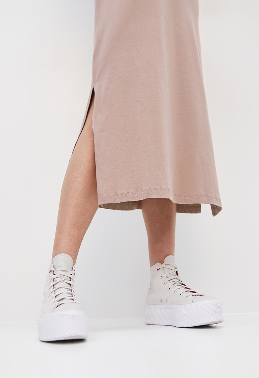 Blake - Graphic midi T-shirt dress - mocha
