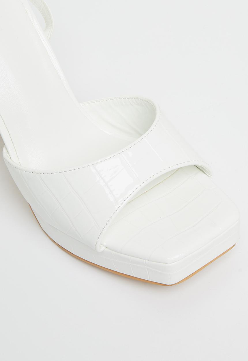 Z_Code_Z - Paola ankle tie square toe heel - white
