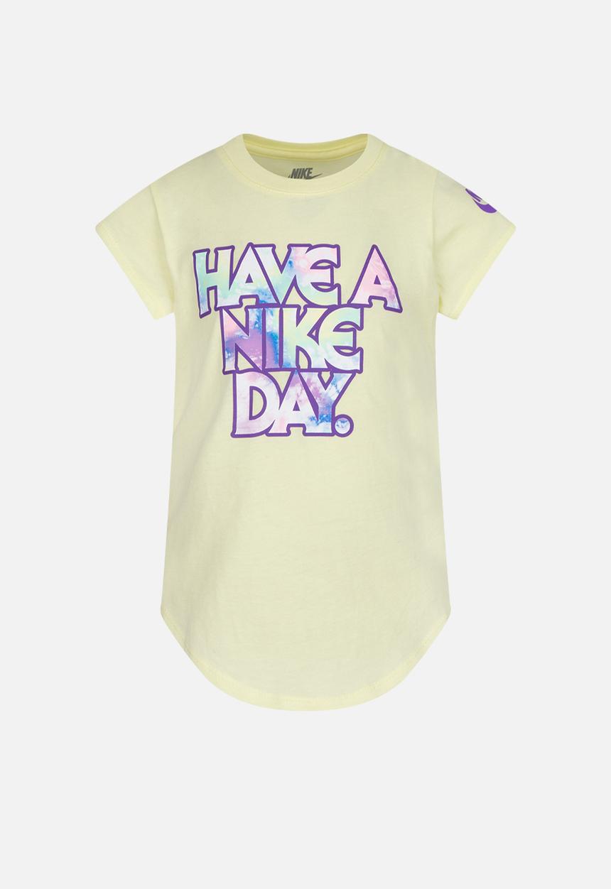 Nike - Nkg short sleeve graphic tee - citron tint