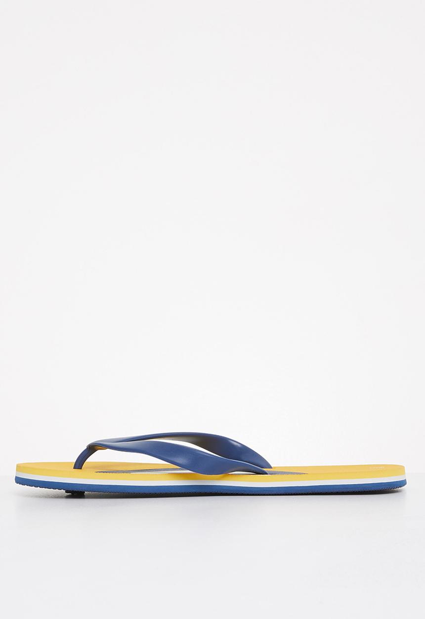 Ben Sherman - Ben sherman sandals - yellow