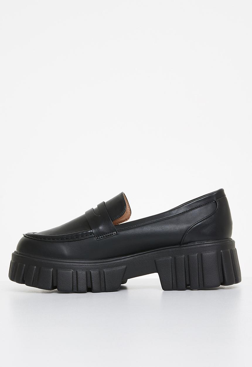 Seduction - Chunky penny loafer - black