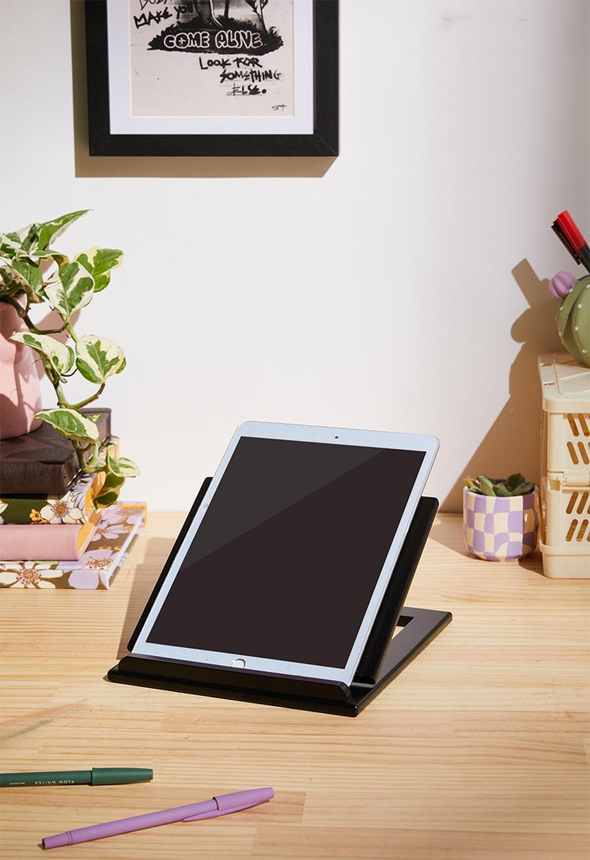 Typo - On the move collapsible tech stand - black
